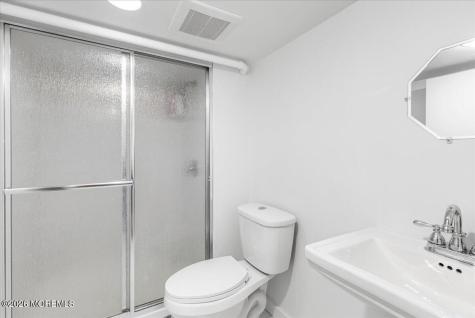 258 Lawrence Avenue Oakhurst NJ 07755