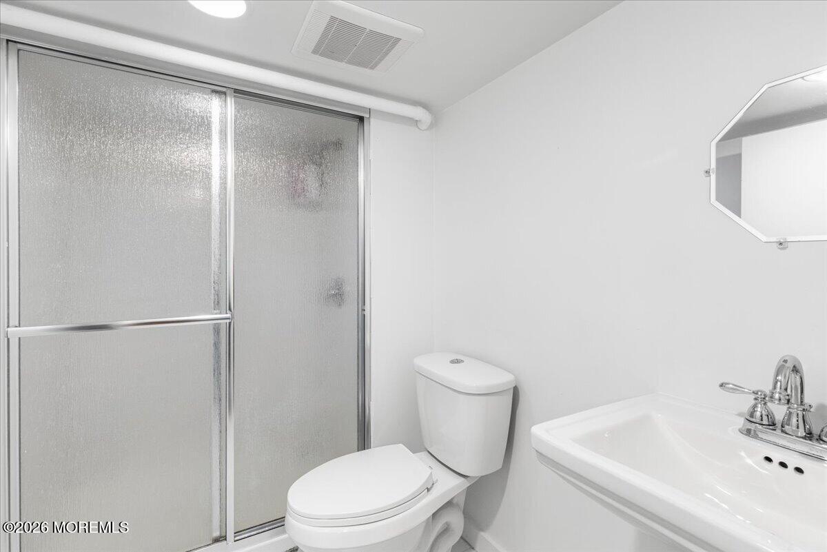 258 Lawrence Avenue Oakhurst NJ 07755