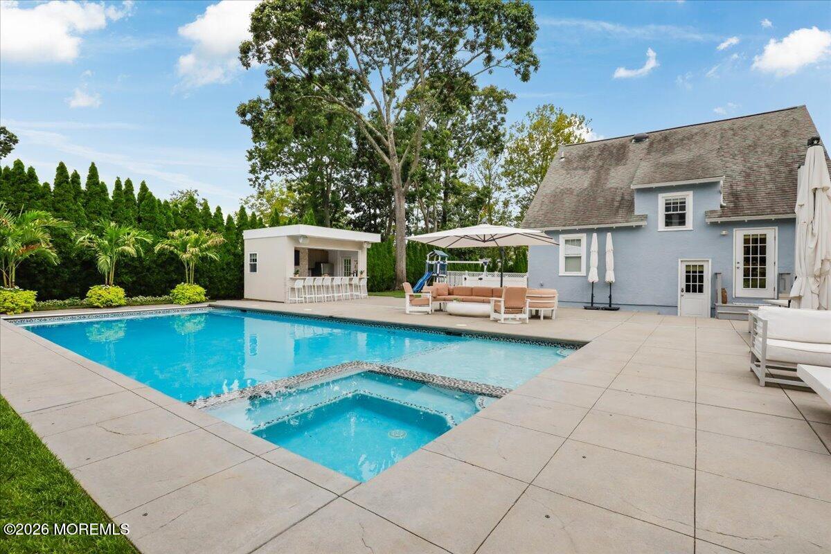 258 Lawrence Avenue Oakhurst NJ 07755