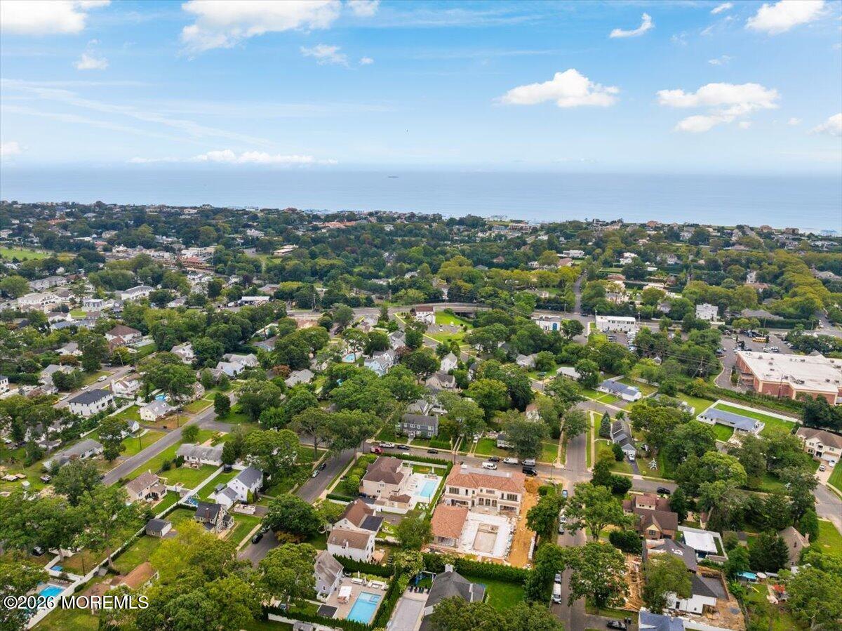 258 Lawrence Avenue Oakhurst NJ 07755