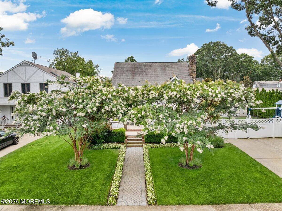 258 Lawrence Avenue Oakhurst NJ 07755