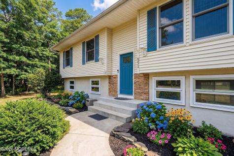 551 Monroe Avenue Whiting NJ 08759