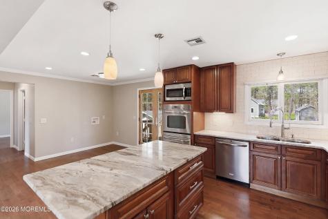 551 Monroe Avenue Whiting NJ 08759