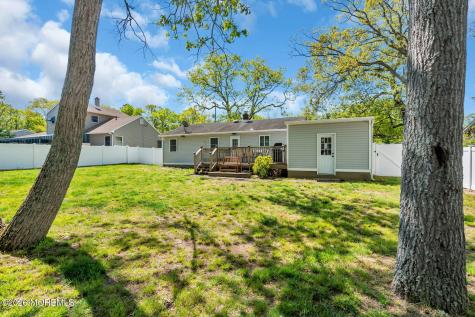 508 Monmouth Avenue Pine Beach NJ 08741