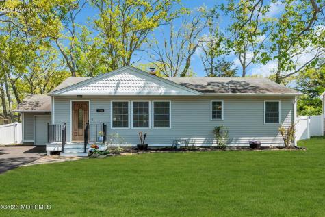 508 Monmouth Avenue Pine Beach NJ 08741