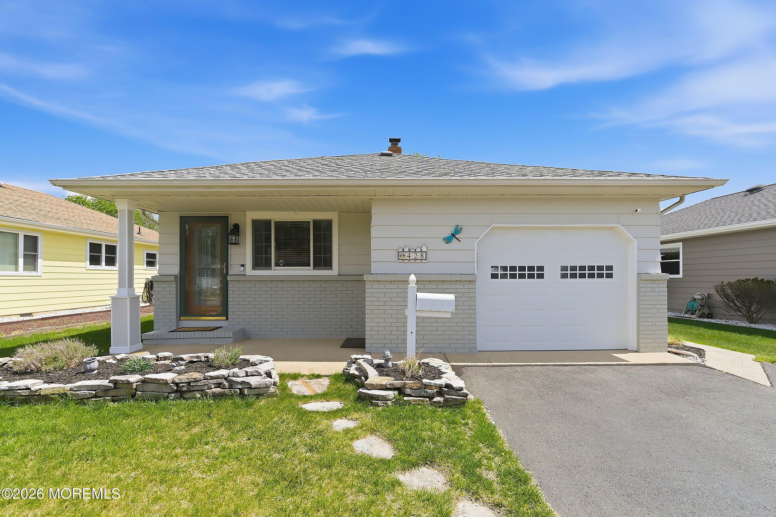 428 Saint Thomas Drive Toms River NJ 08757