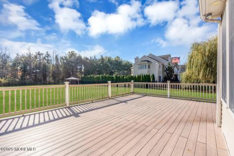 185 Dayna Court Toms River NJ 08753