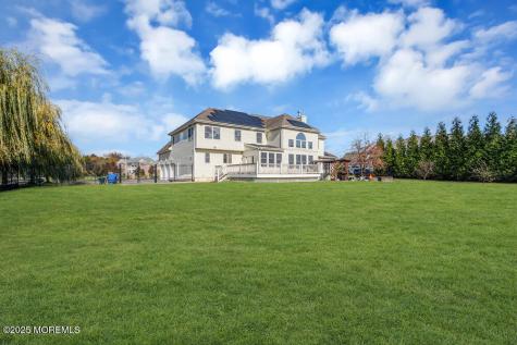 185 Dayna Court Toms River NJ 08753