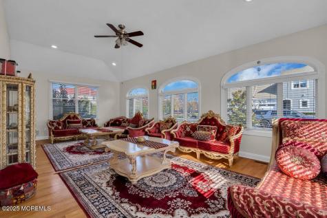185 Dayna Court Toms River NJ 08753