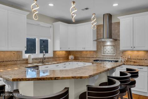 185 Dayna Court Toms River NJ 08753
