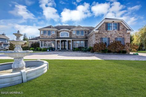 185 Dayna Court Toms River NJ 08753