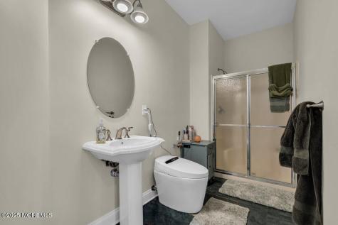 185 Dayna Court Toms River NJ 08753