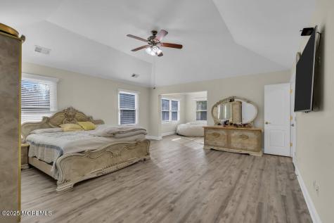 185 Dayna Court Toms River NJ 08753