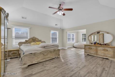 185 Dayna Court Toms River NJ 08753