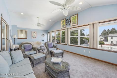 1709 Beverly Avenue Spring Lake Heights NJ 07762