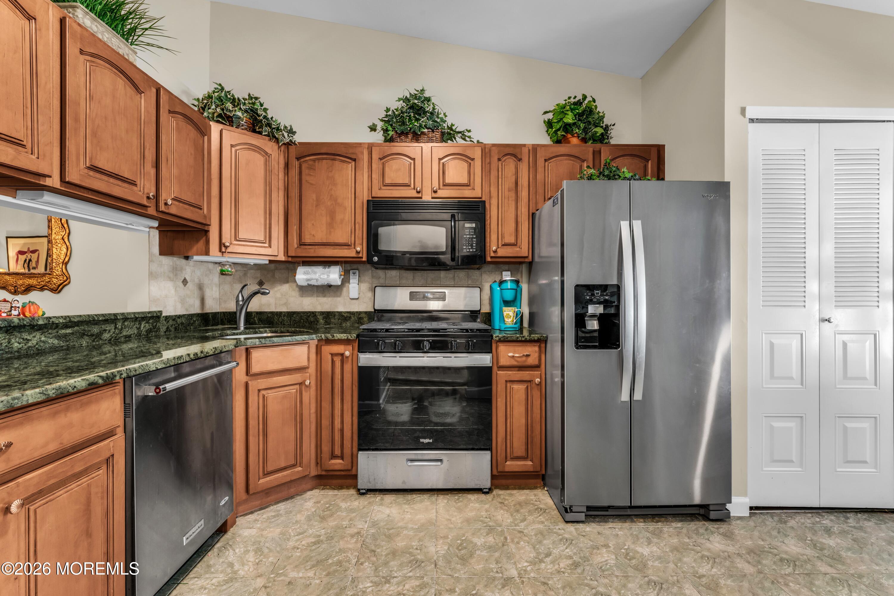 132 Viburnum Terrace Red Bank NJ 07701