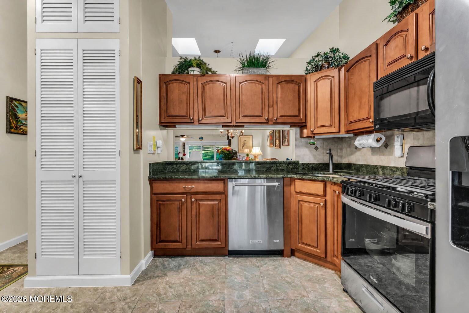 132 Viburnum Terrace Red Bank NJ 07701