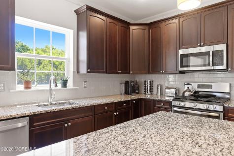 6 Valley Court Cream Ridge NJ 08514