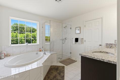 6 Valley Court Cream Ridge NJ 08514