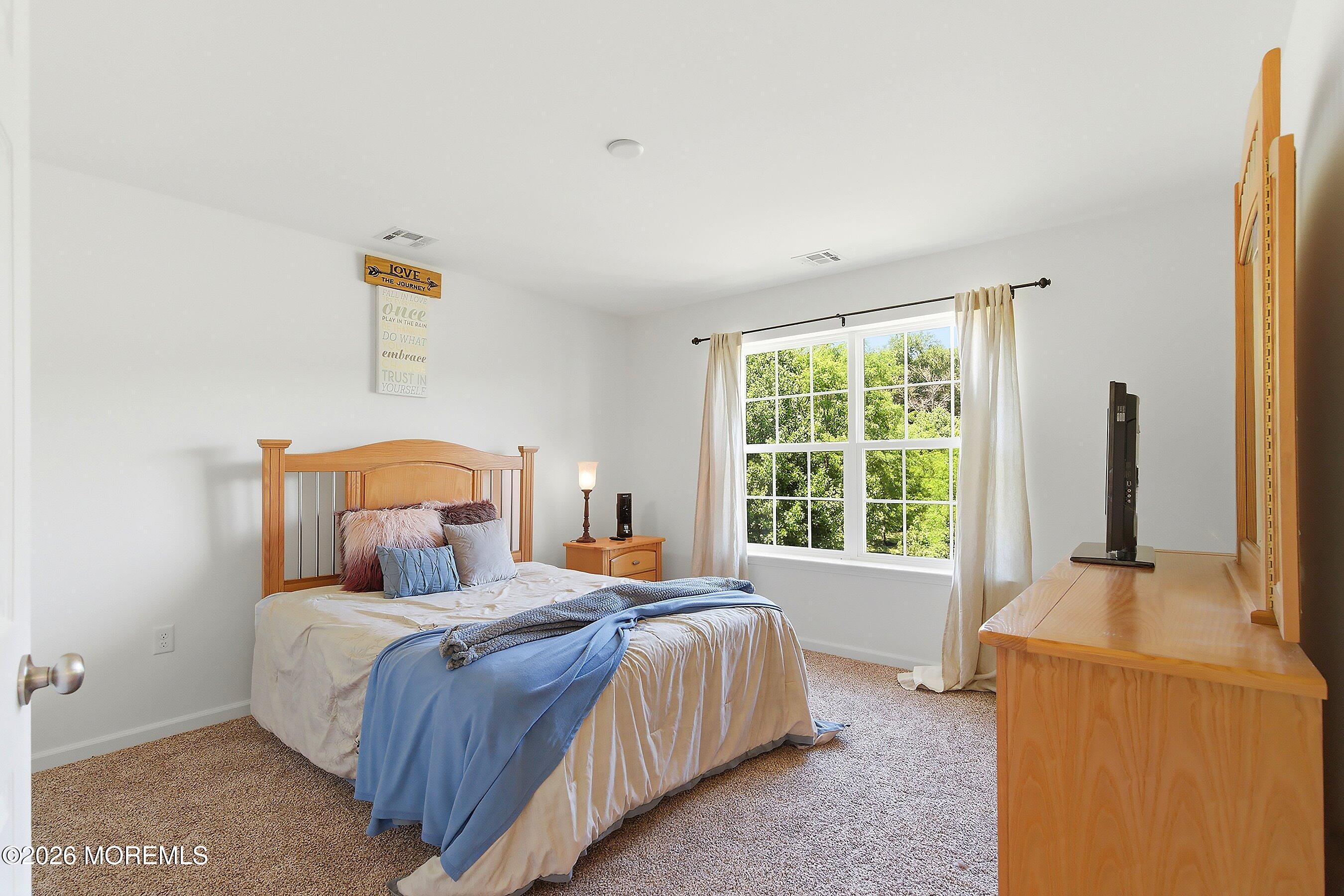 6 Valley Court Cream Ridge NJ 08514