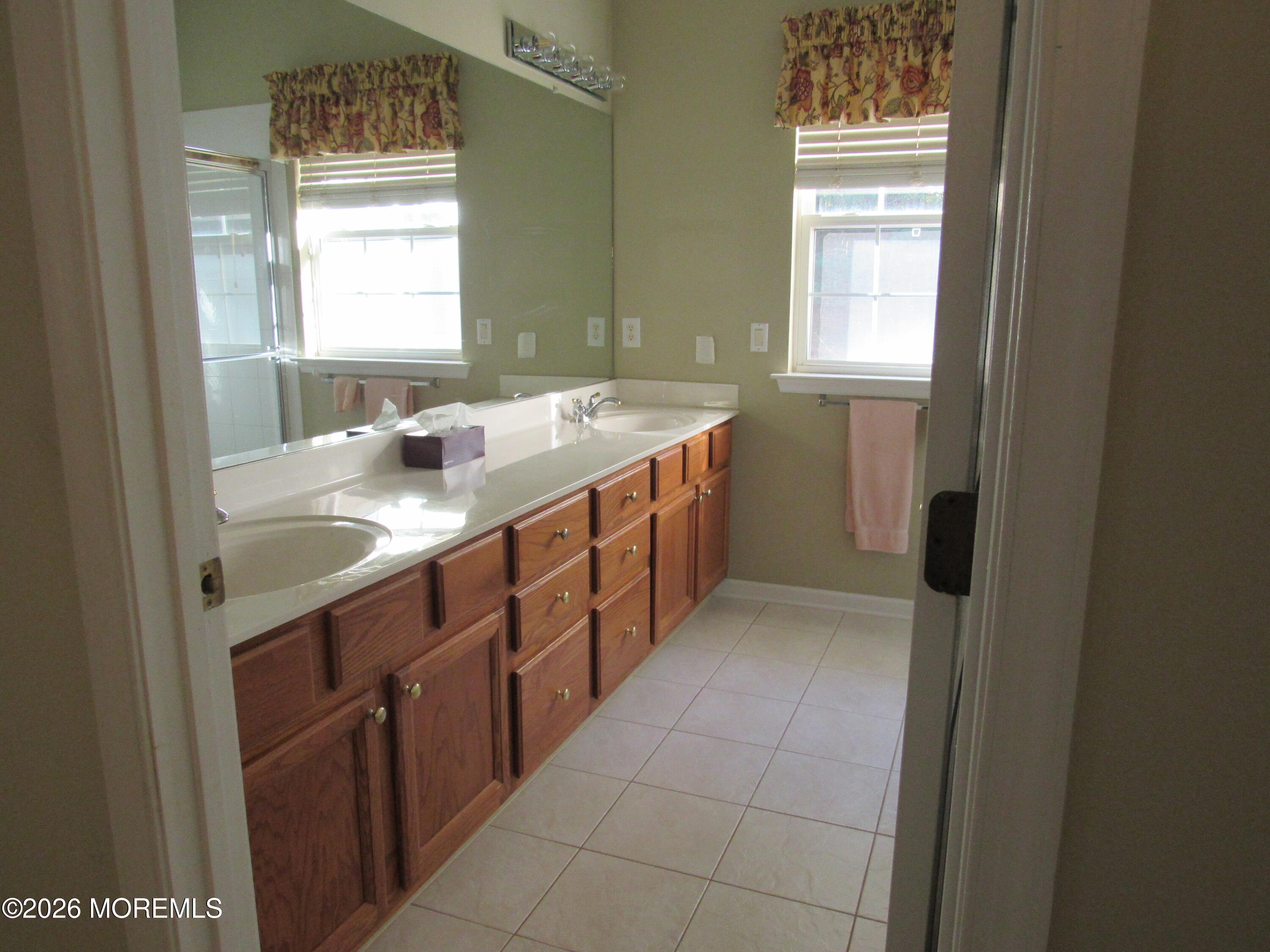 20 Belvedere Drive S Manchester NJ 08759