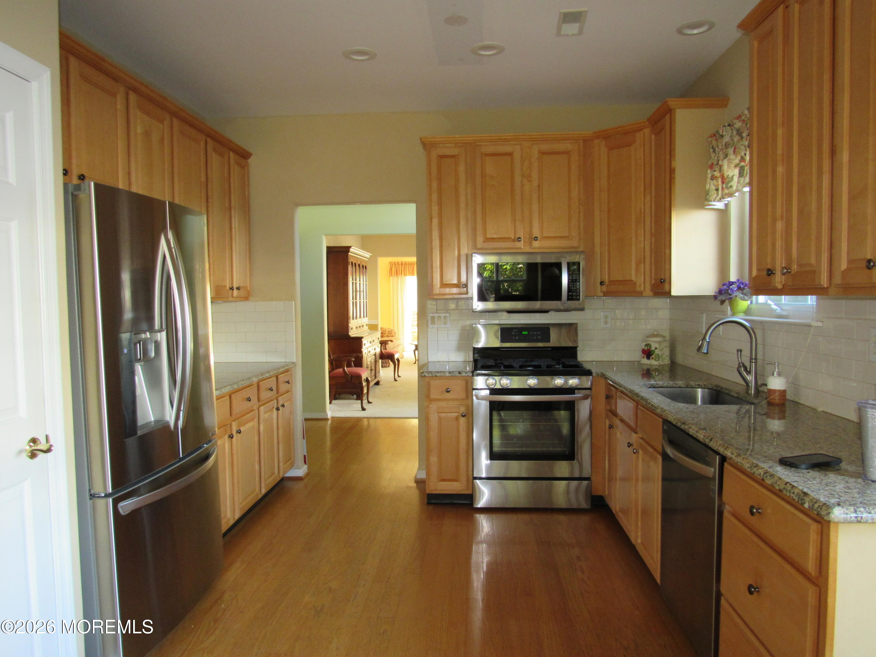 20 Belvedere Drive S Manchester NJ 08759