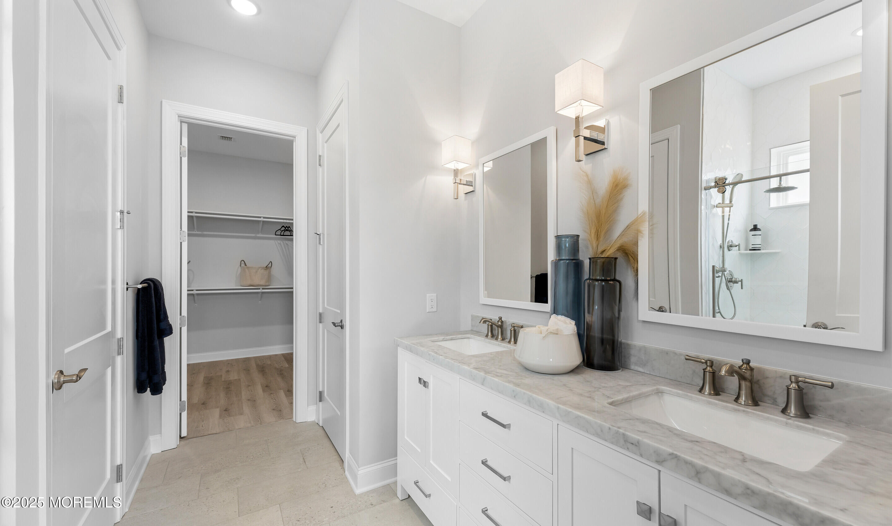 10 Dahlia Court Manalapan NJ 07726