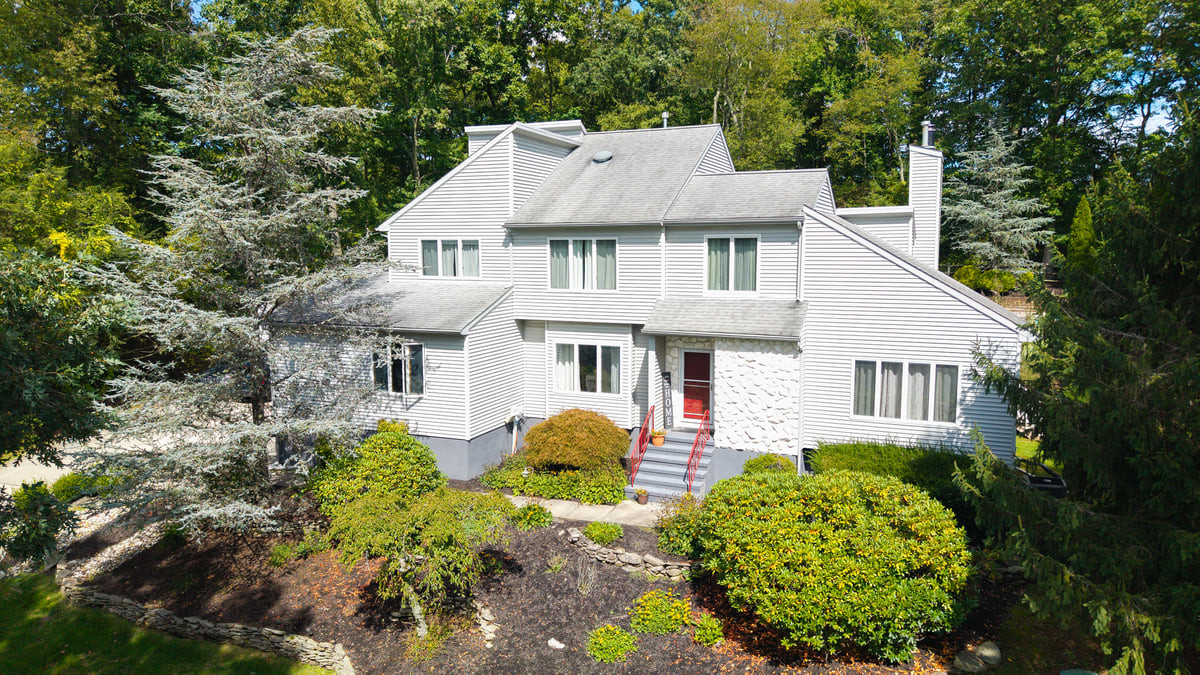 314 Sweetmans Lane Millstone NJ 08535