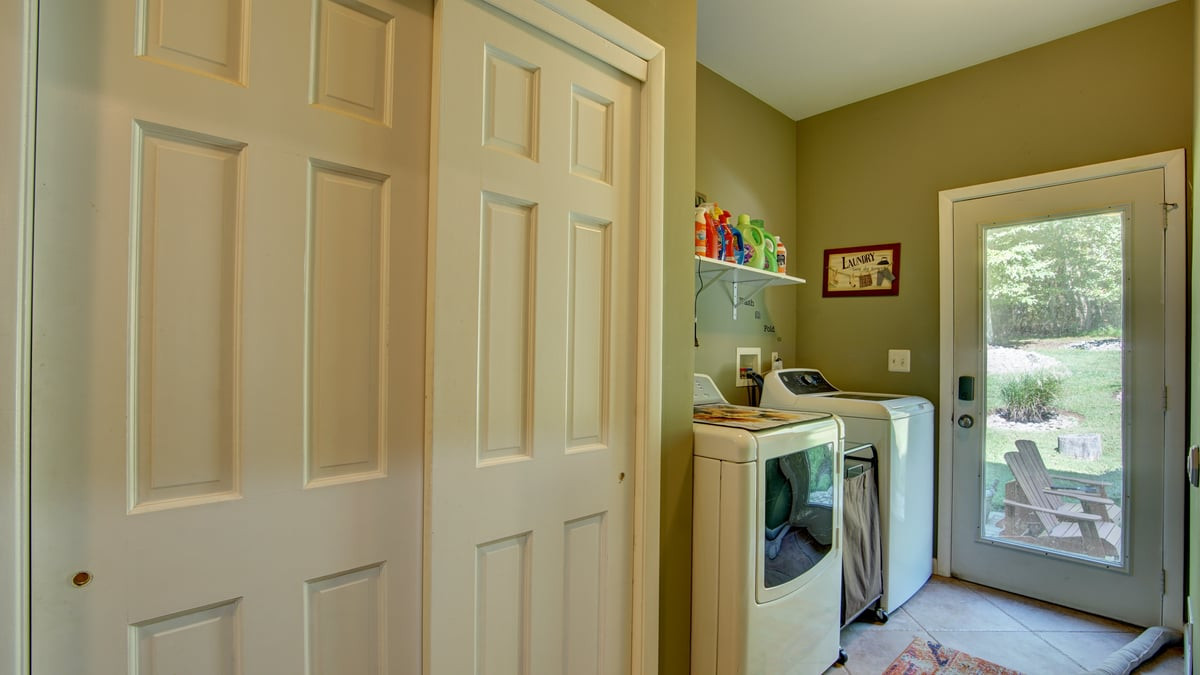 314 Sweetmans Lane Millstone NJ 08535
