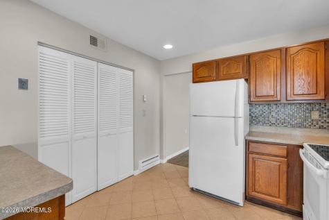 83 Mansfield Avenue Manchester NJ 08759