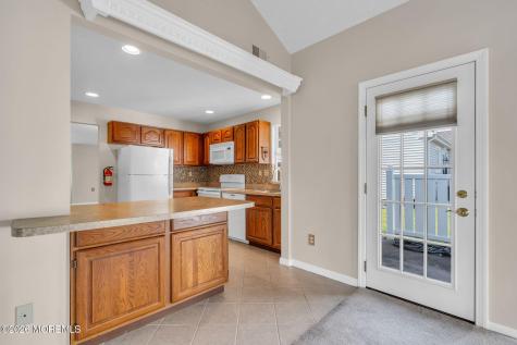 83 Mansfield Avenue Manchester NJ 08759