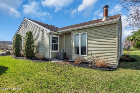 83 Mansfield Avenue Manchester NJ 08759