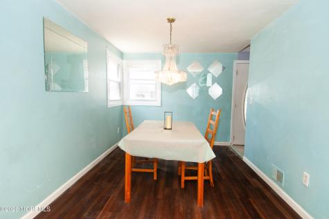 131 Veeder Lane Bayville NJ 08721
