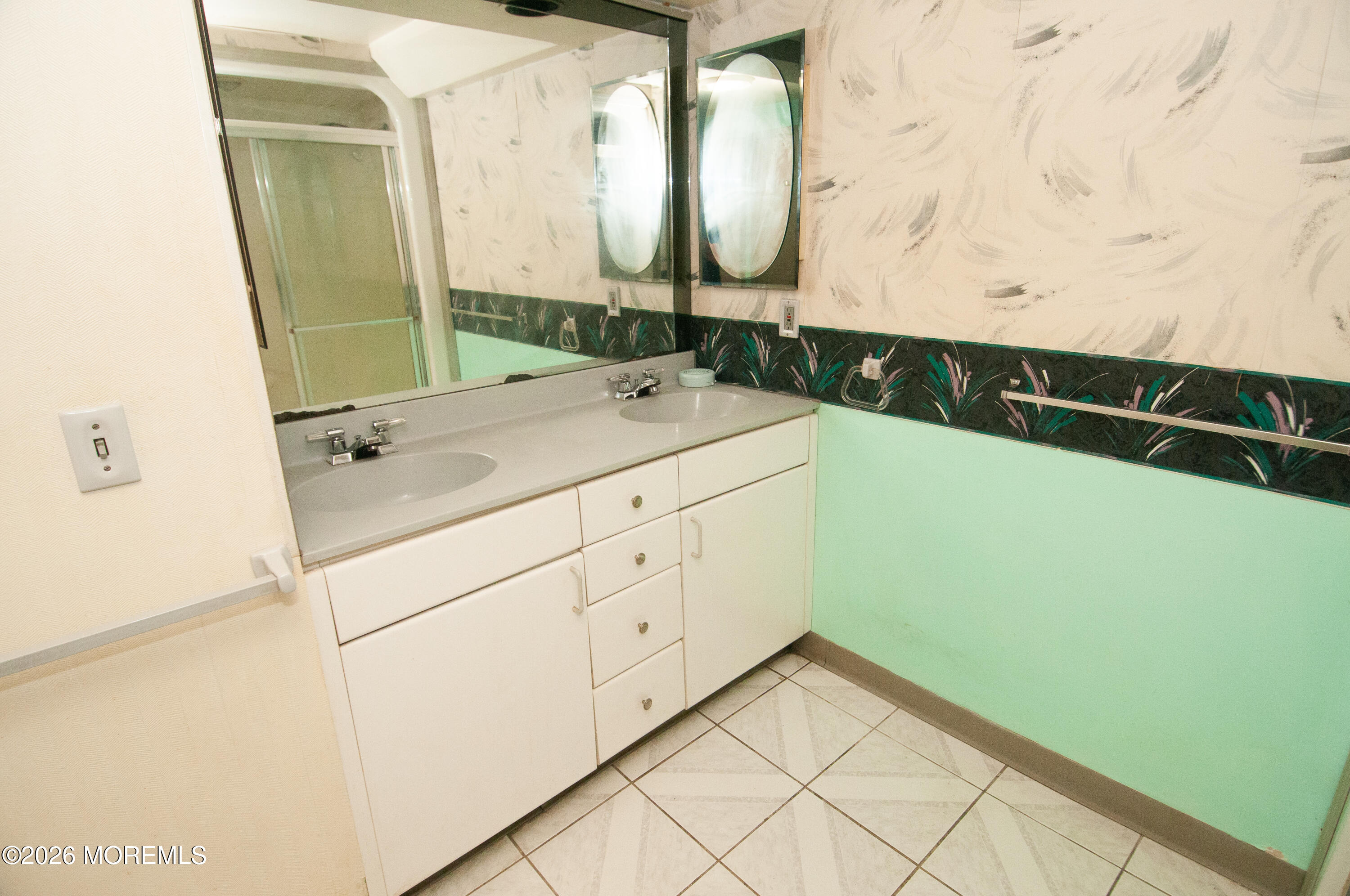 131 Veeder Lane Bayville NJ 08721