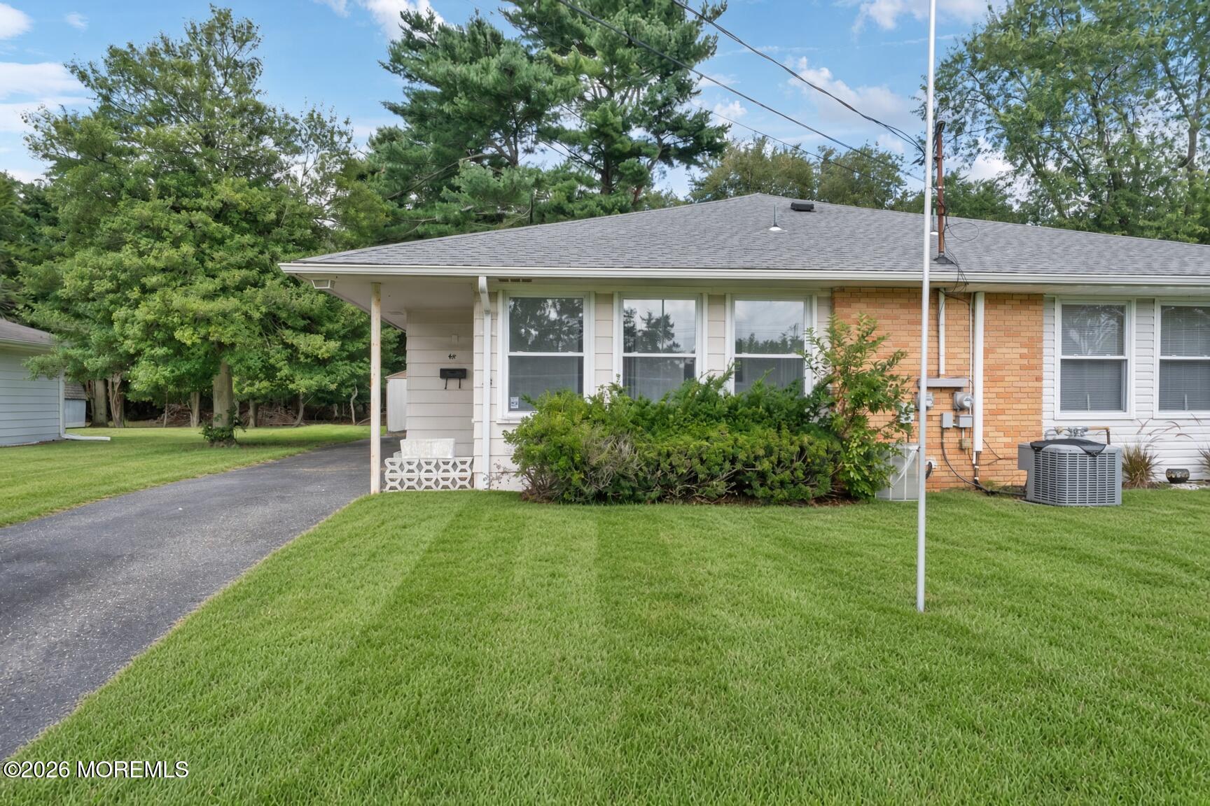 48 Berkshire Court Toms River NJ 08753