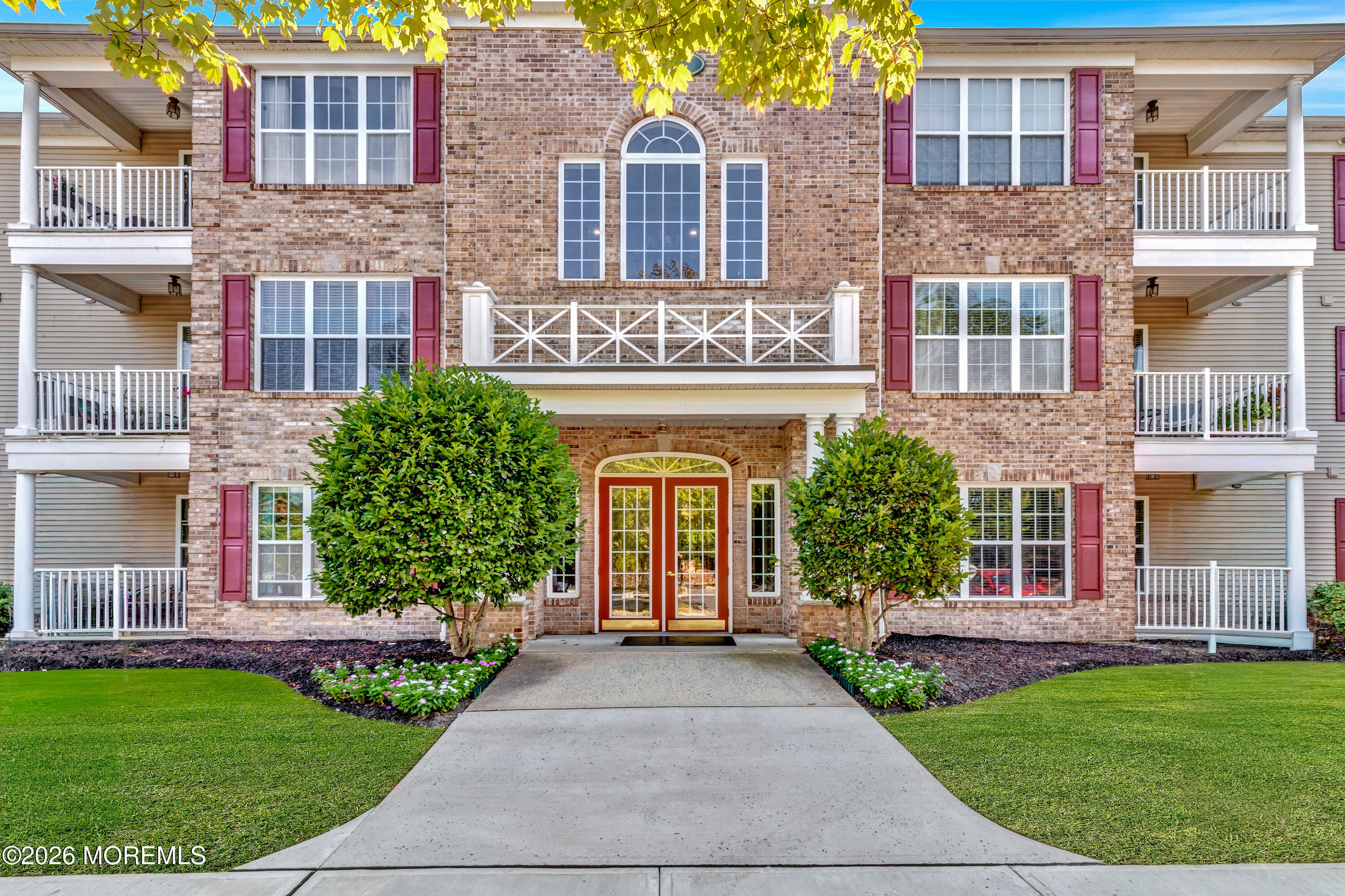 232 Sophee Lane Lakewood NJ 08701
