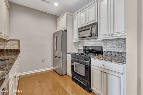 232 Sophee Lane Lakewood NJ 08701