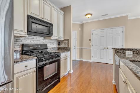 232 Sophee Lane Lakewood NJ 08701
