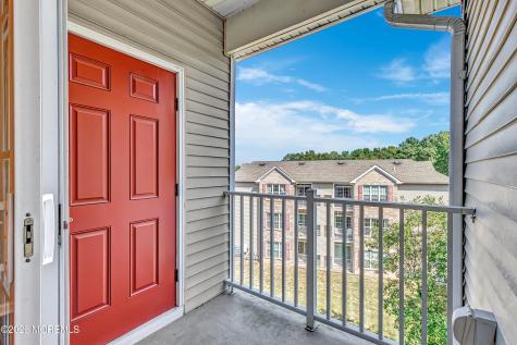232 Sophee Lane Lakewood NJ 08701