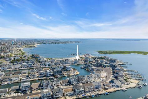 237 Westmont Avenue Lavallette NJ 08735