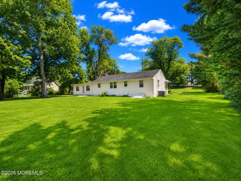 86 Extonville Road Hamilton NJ 08620