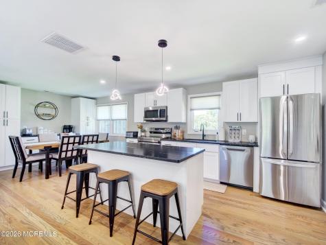 86 Extonville Road Hamilton NJ 08620