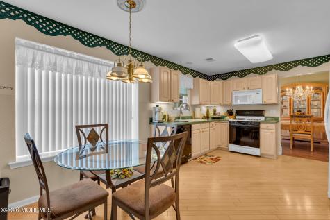 6 Pine Valley Road Lakewood NJ 08701