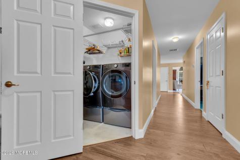 6 Pine Valley Road Lakewood NJ 08701