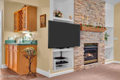 6 Pine Valley Road Lakewood NJ 08701