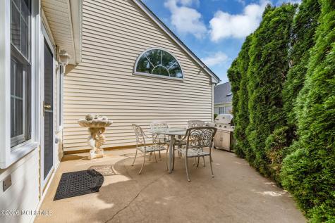 6 Pine Valley Road Lakewood NJ 08701