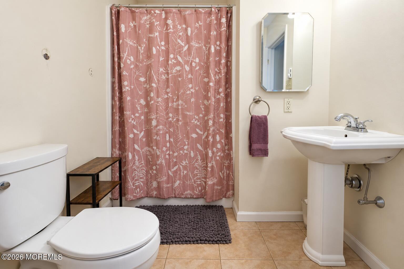 12 Mill Bend Road Hamilton NJ 08690
