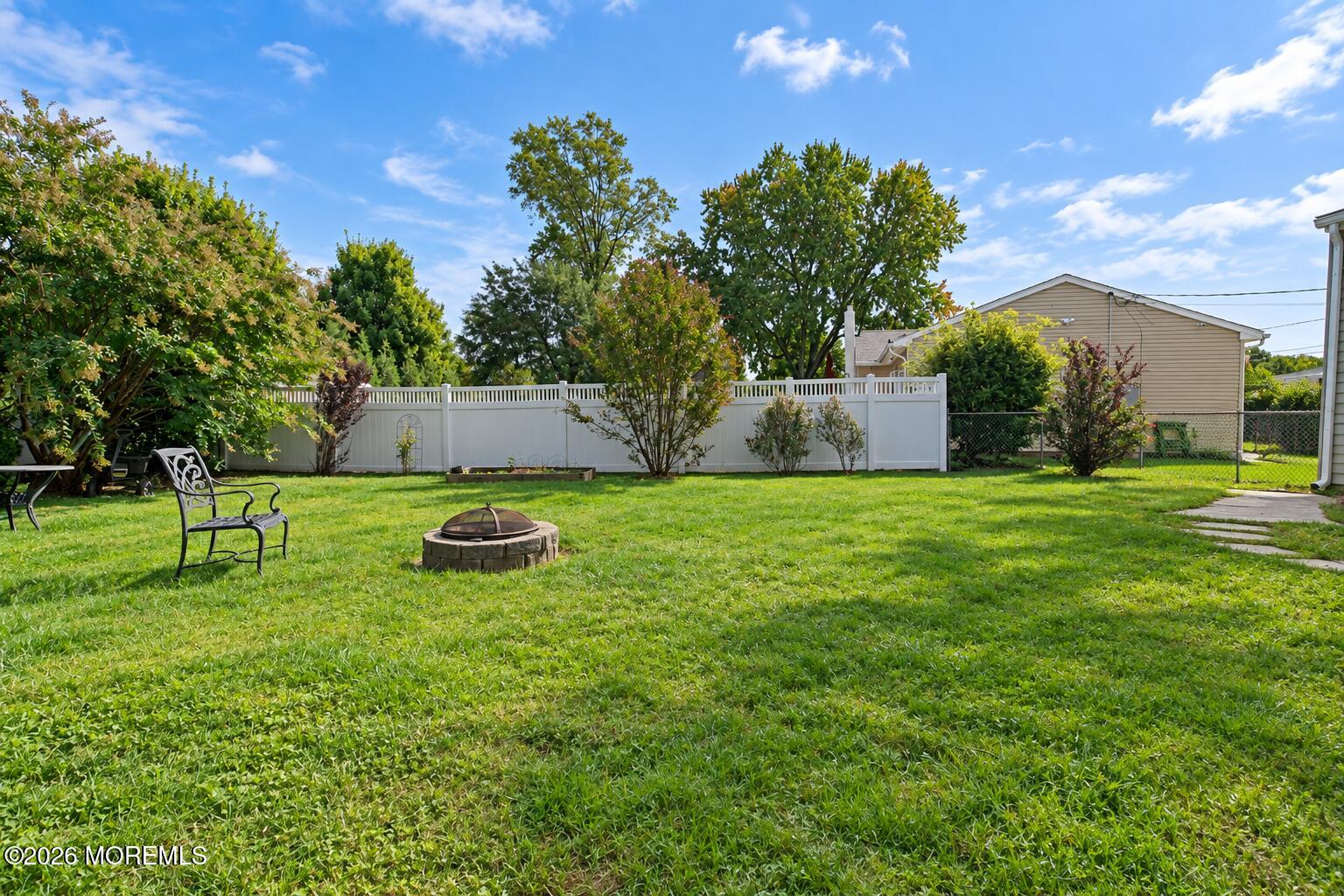 12 Mill Bend Road Hamilton NJ 08690