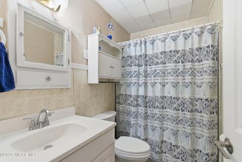 546 Princess Court Toms River NJ 08753