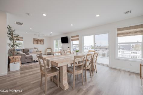 7 W Thames Road Little Egg Harbor NJ 08087